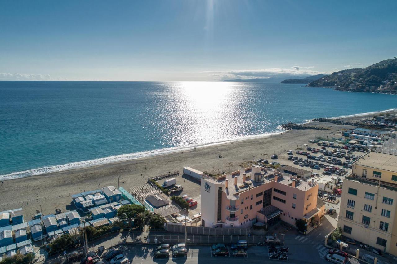 Hotel Sirenella Меле Екстер'єр фото